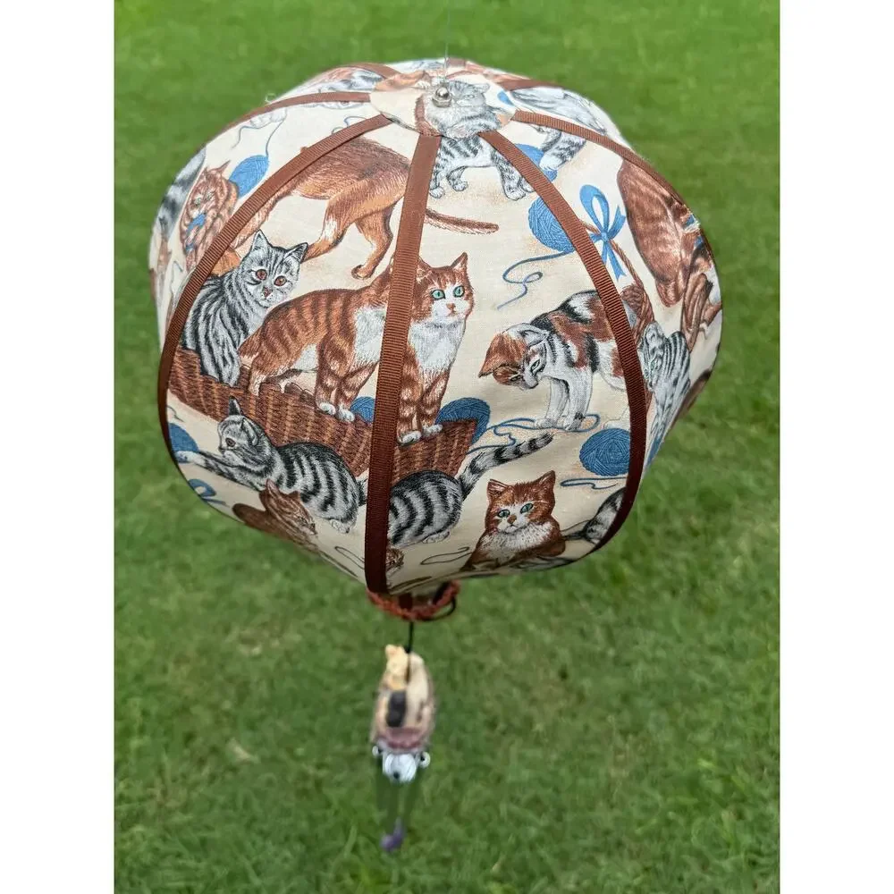 VINTAGE 1983 Schlegel Balloon-A-Tics Hot Air Balloon Wind Chime - Cats & Kittens